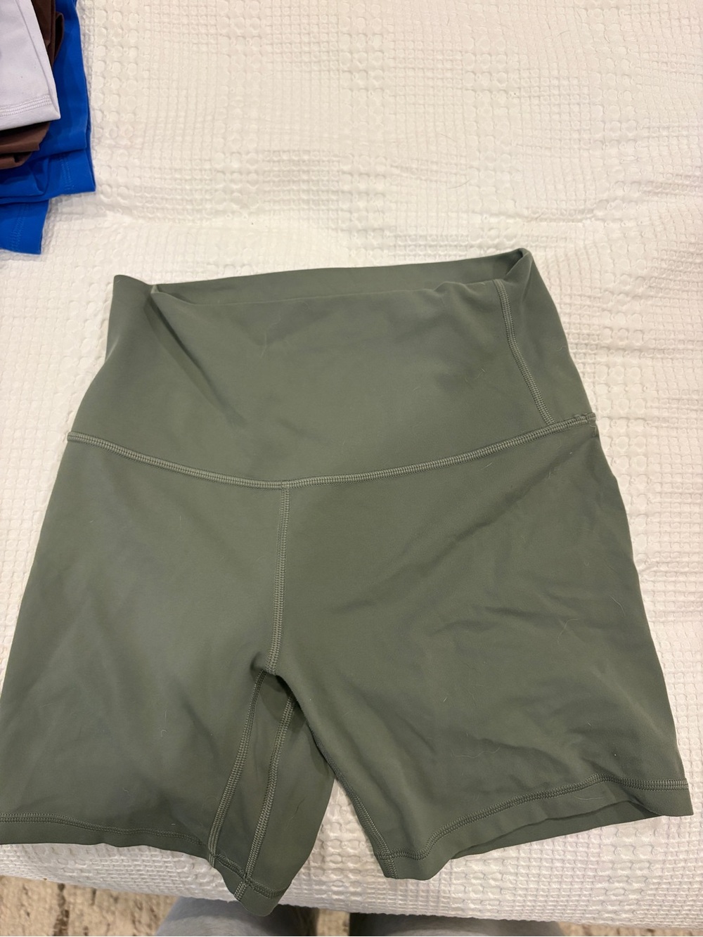 lululemon athletica High-Waist Olive Active Shorts 6”